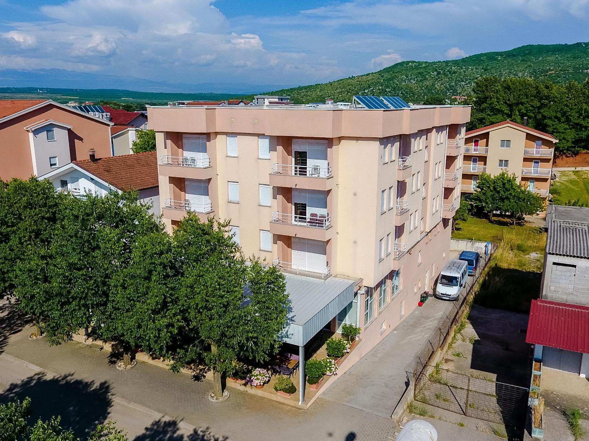 Hotel Villa Monako Меджугорье Экстерьер фото